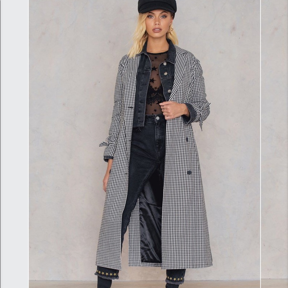 Checked Trenchcoat